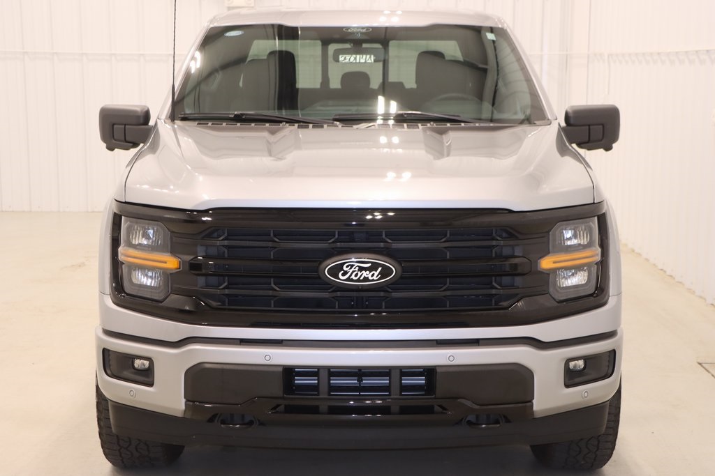 2024 Ford F-150 XLT photo 4