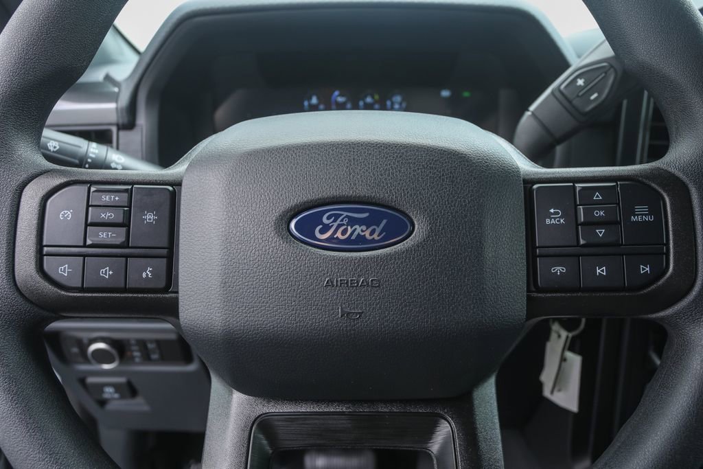 2025 Ford F-150 STX photo 7