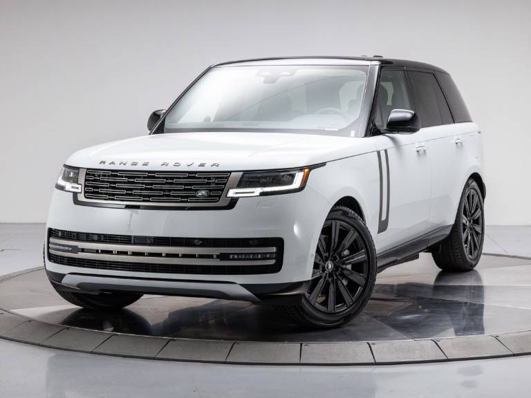2025 Land Rover Range Rover P550e SE