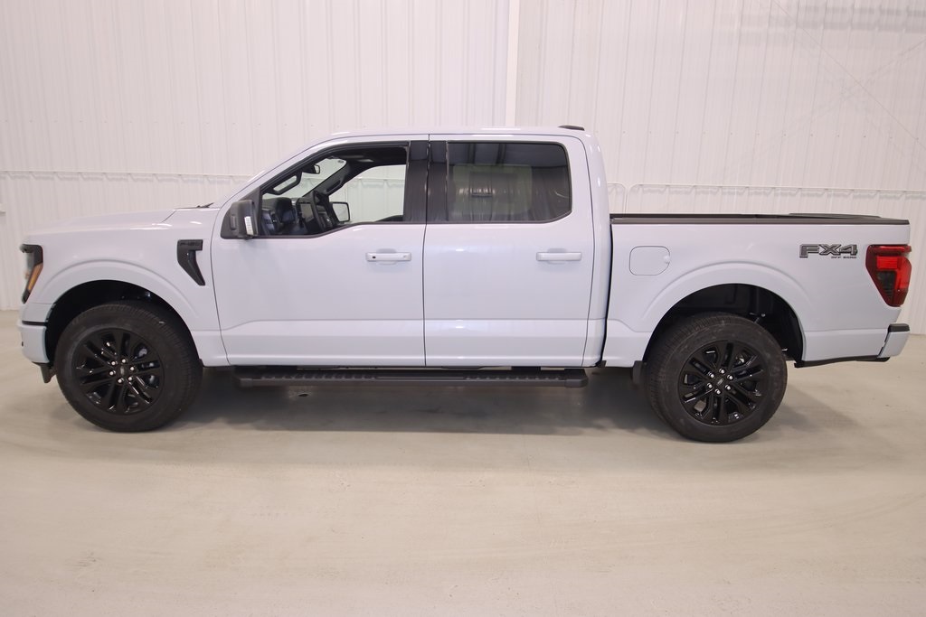 2025 Ford F-150 XLT photo 2