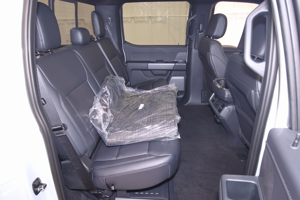2025 Ford F-150 XLT photo 10
