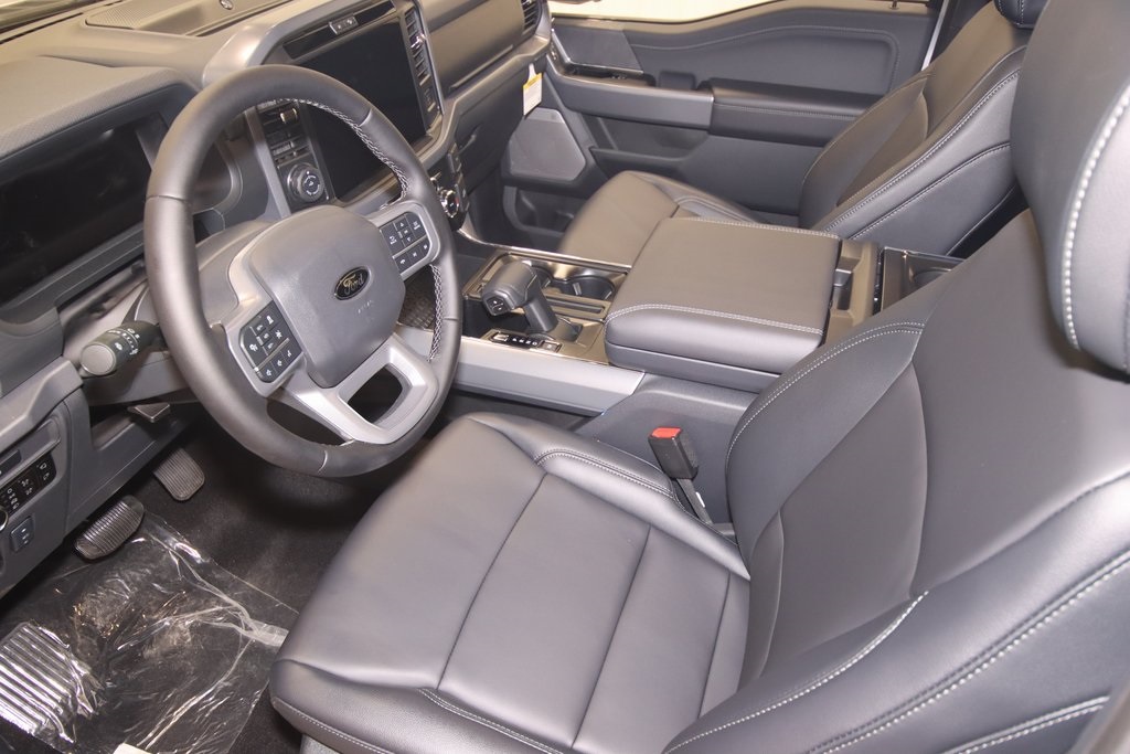 2025 Ford F-150 XLT photo 22