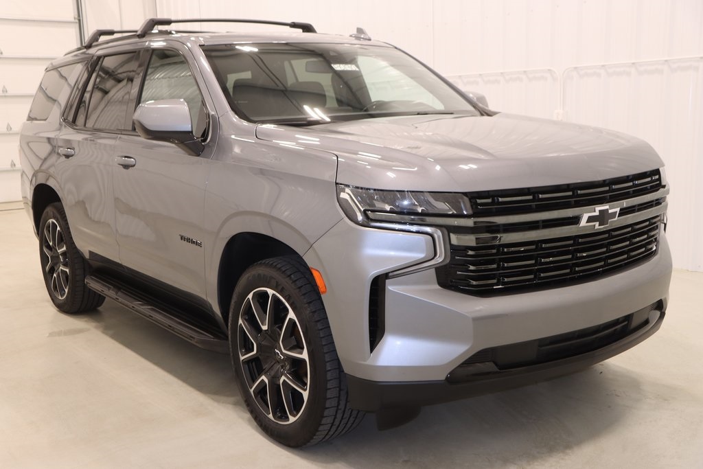 2021 Chevrolet Tahoe RST photo 3