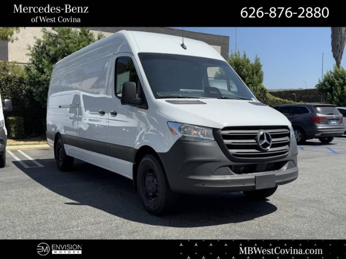 2025 Mercedes-Benz Sprinter Cargo Van Cargo 170 WB