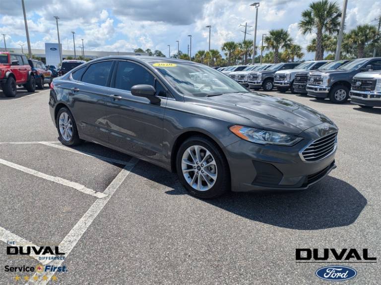 2020 Ford Fusion SE