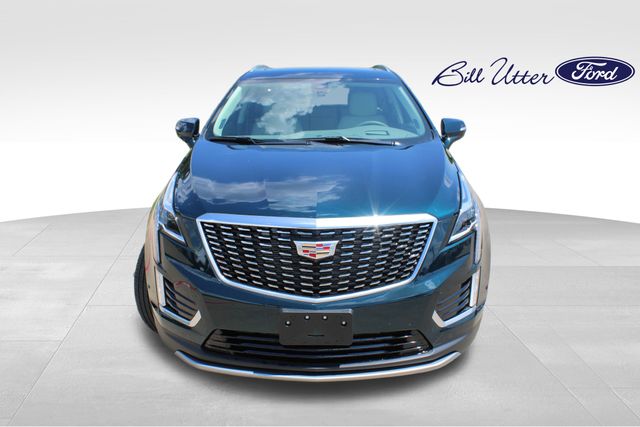 2025 Cadillac XT5 Premium Luxury photo 2