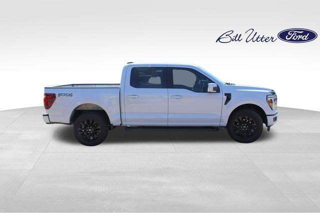 2025 Ford F-150 Lariat photo 4