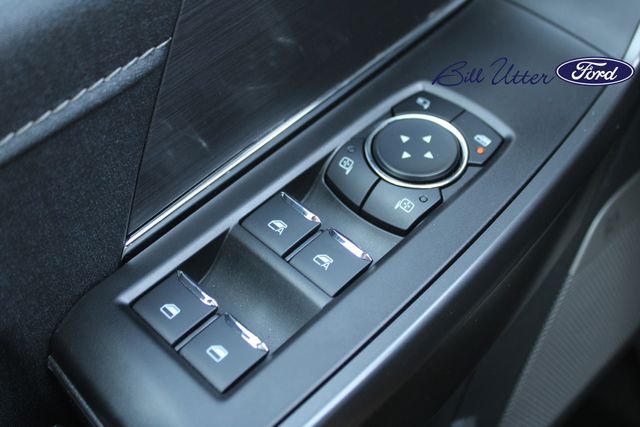 2025 Ford F-150 Lariat photo 23