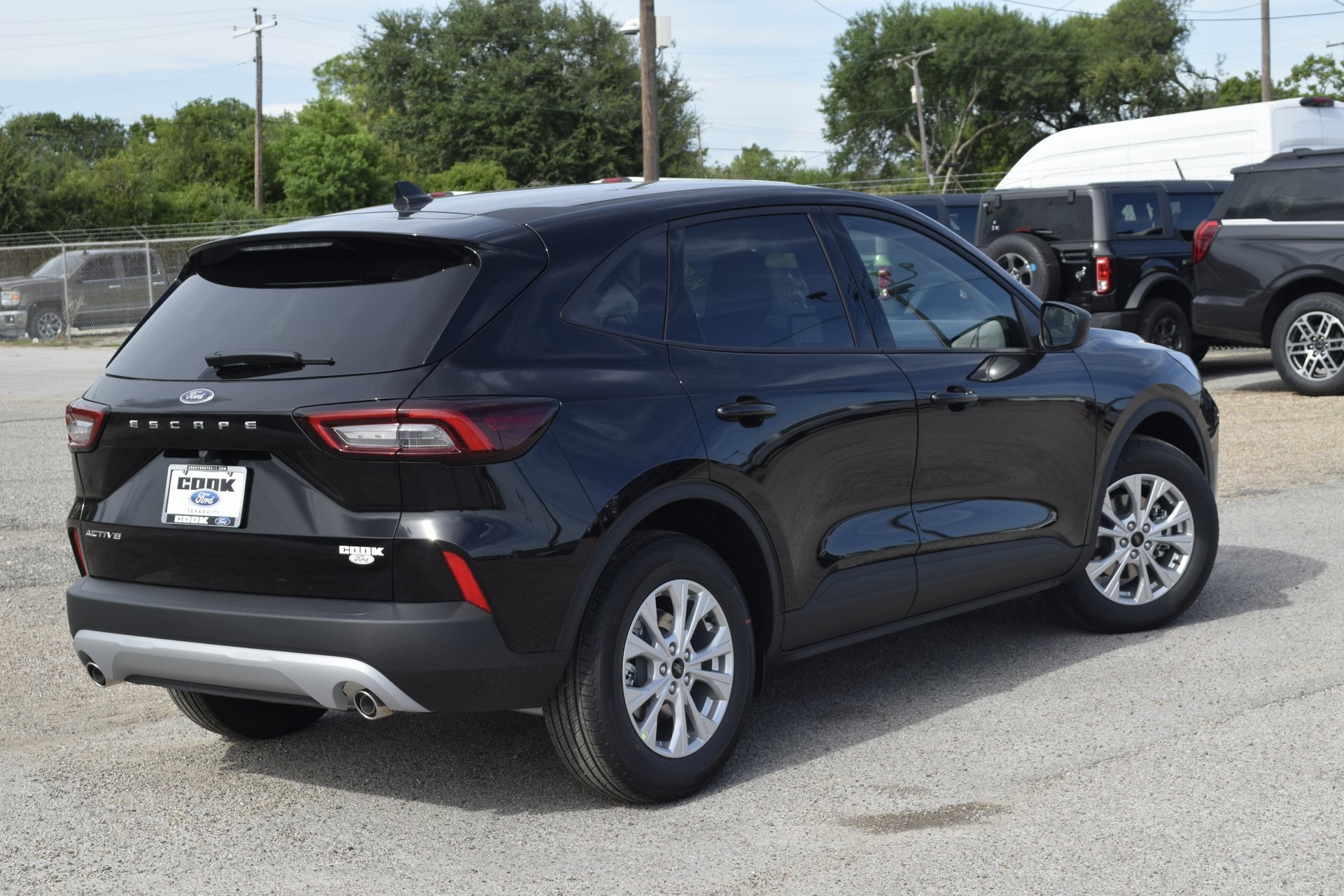 2025 Ford Escape Active photo 3