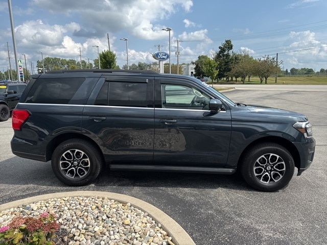 2024 Ford Expedition XLT photo 5