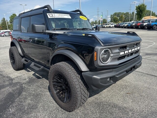 2024 Ford Bronco Big Bend photo 2