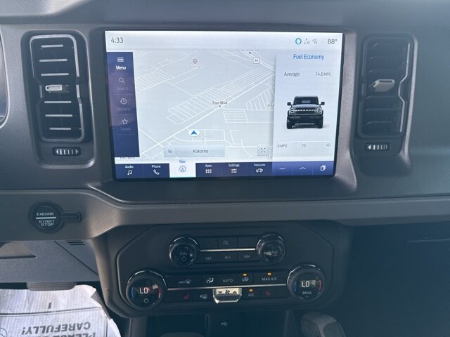 2024 Ford Bronco Big Bend photo 8