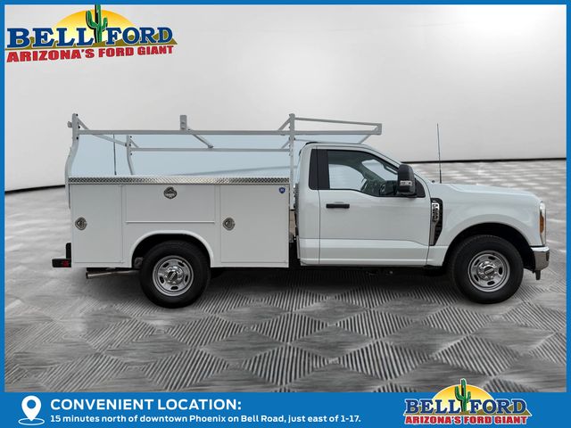 2025 Ford F-250 photo 4