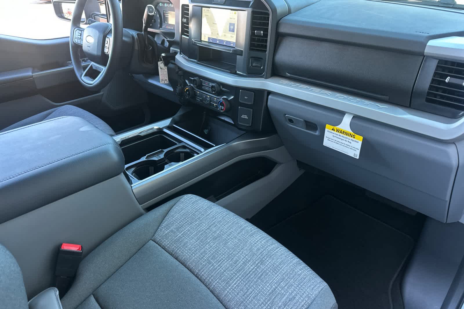 2025 Ford F-250 XLT photo 11