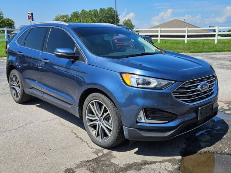 2019 Ford Edge Titanium