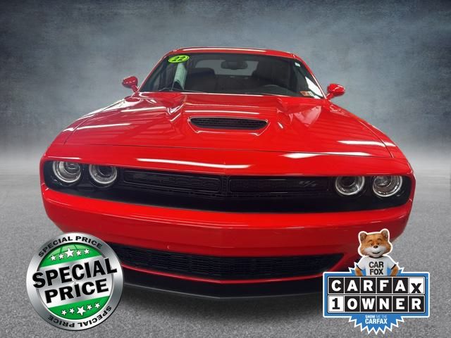 2022 Dodge Challenger R/T photo 8