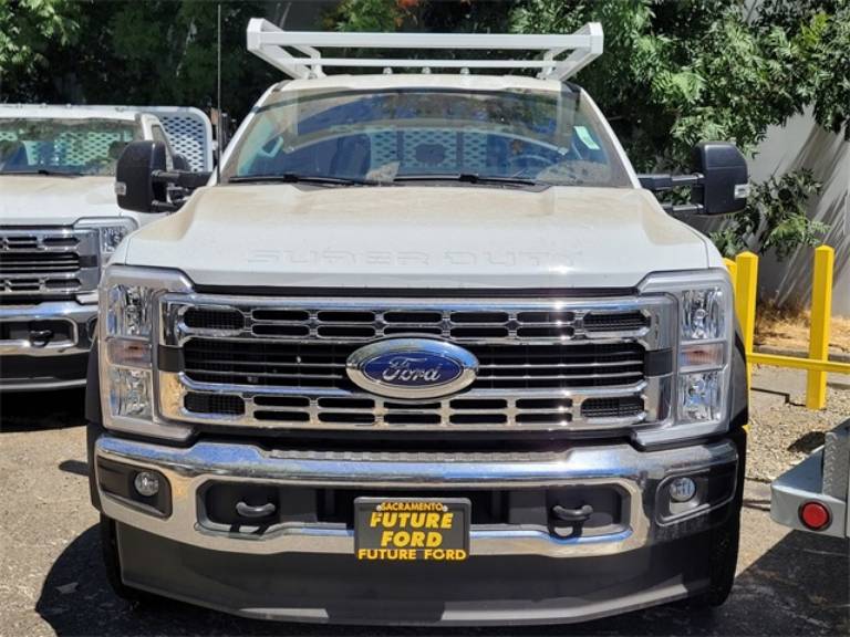 2024 Ford F-550SD XL