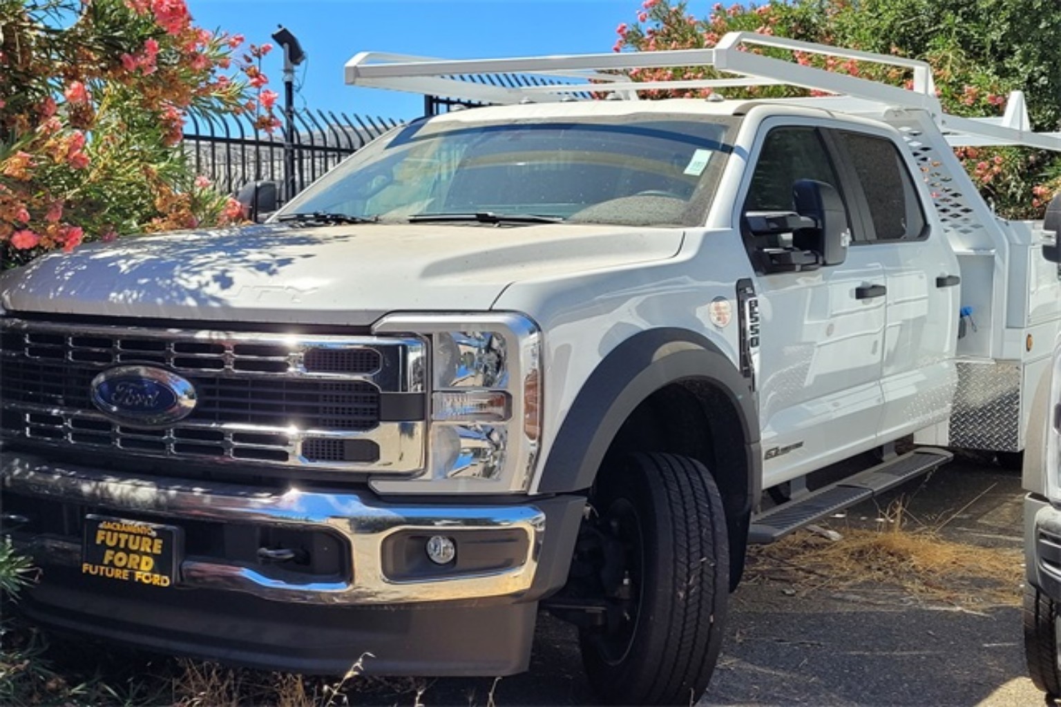 2025 Ford F-550 Super Duty Chassis Cab XL's photo