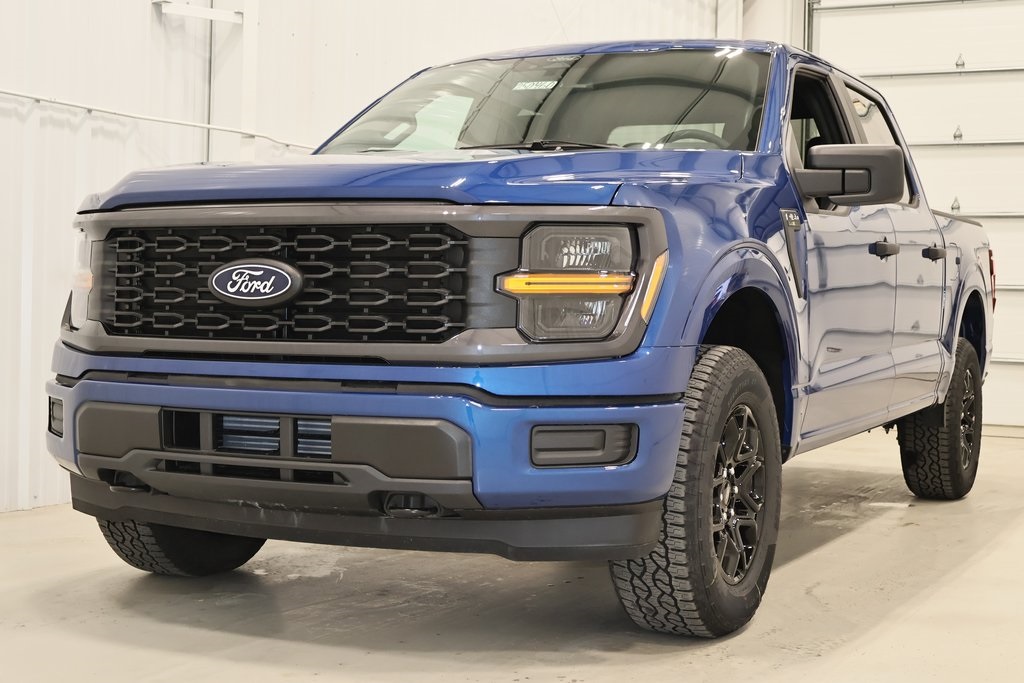 2025 Ford F-150 STX photo 4
