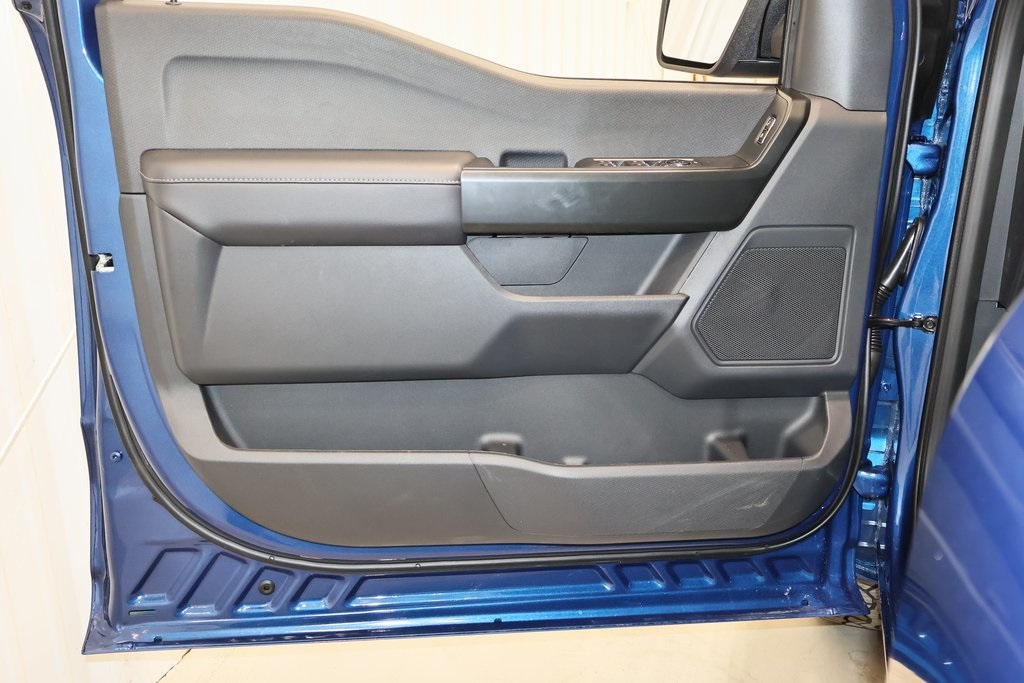 2025 Ford F-150 STX photo 9