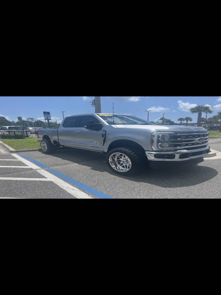 2024 Ford F-250SD LARIAT
