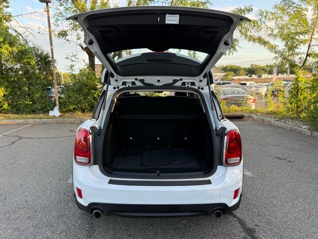 2020 Mini Cooper S ALL4 photo 6