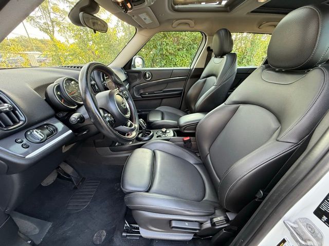 2020 Mini Cooper S ALL4 photo 10