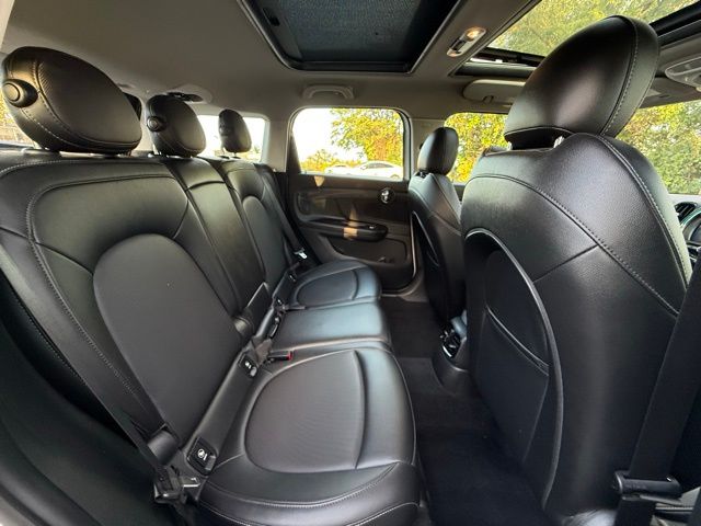 2020 Mini Cooper S ALL4 photo 17