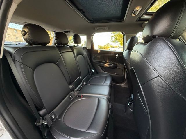 2020 Mini Cooper S ALL4 photo 18