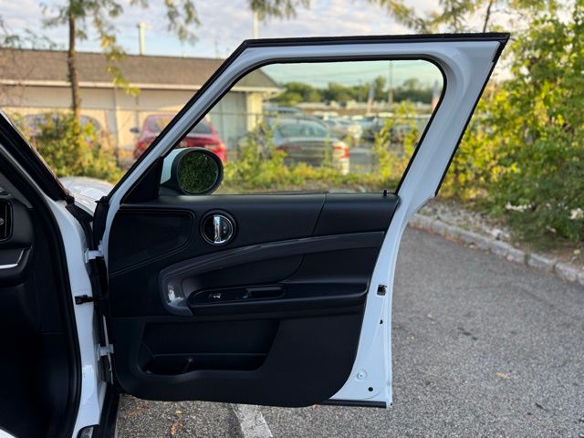 2020 Mini Cooper S ALL4 photo 19