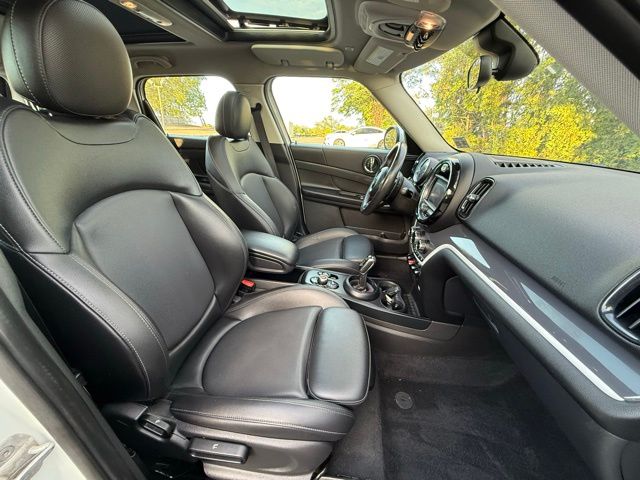 2020 Mini Cooper S ALL4 photo 20