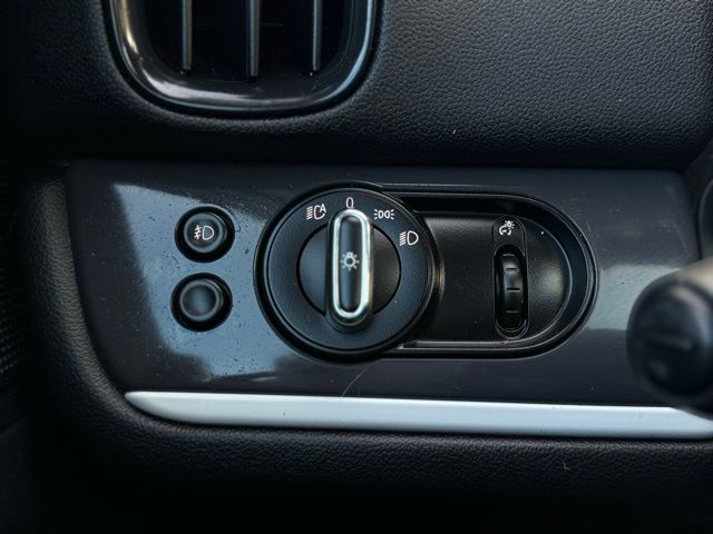 2020 Mini Cooper S ALL4 photo 30