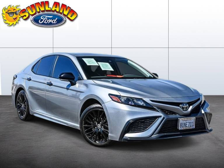 2021 Toyota Camry SE Nightshade
