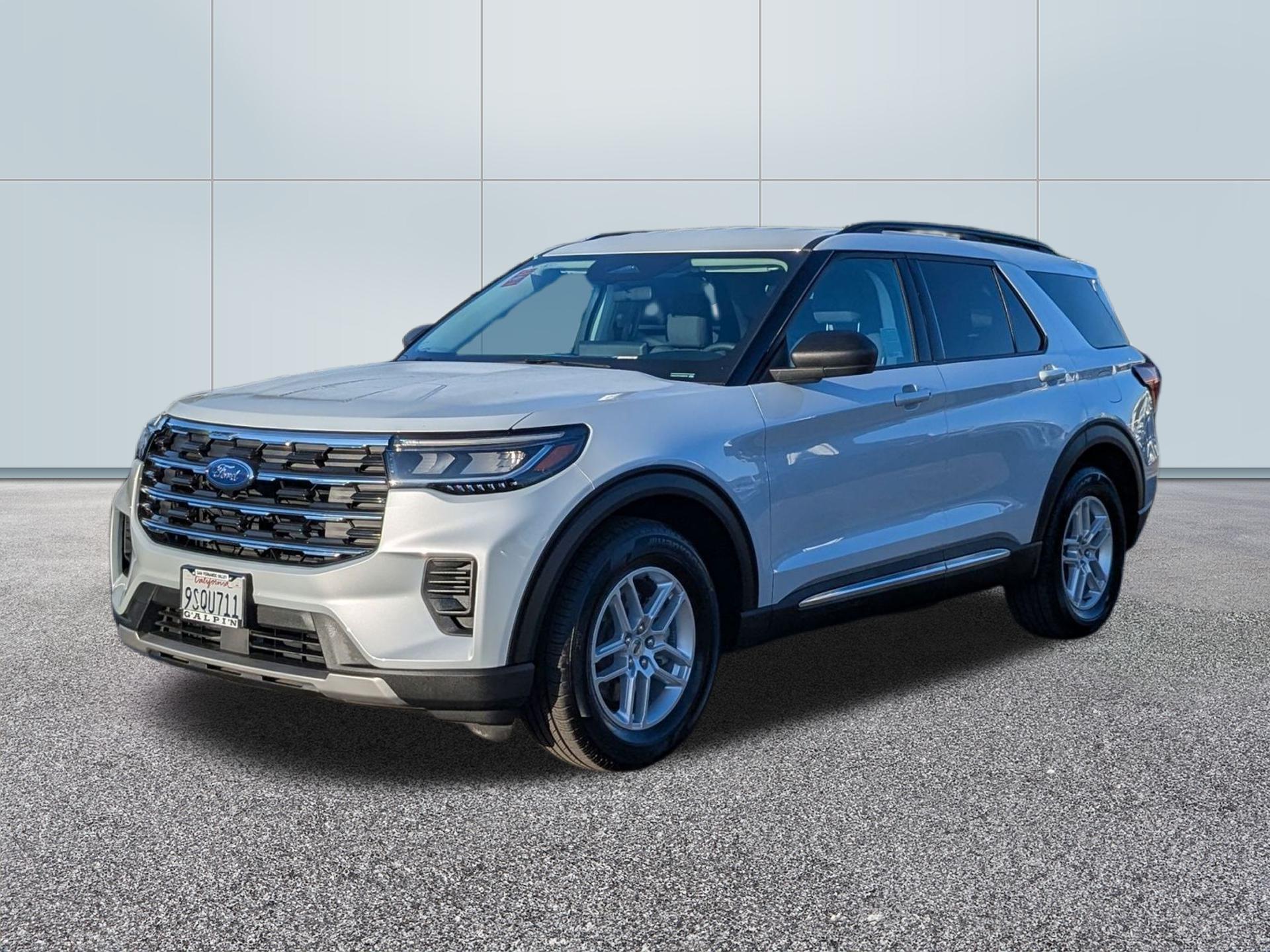 Used 2025 Ford Explorer Active