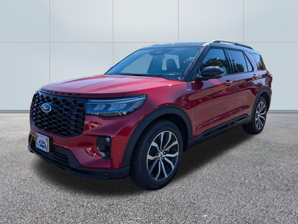 2025 Ford Explorer ST Line