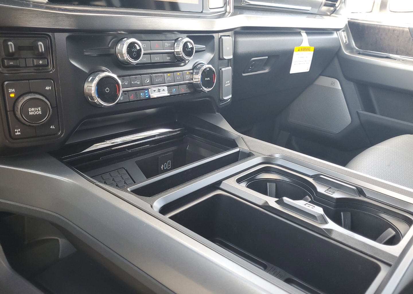 2026 Ford F-350 Super Duty Lariat - Photo 20