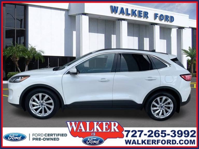 2022 Ford Escape Titanium Hybrid