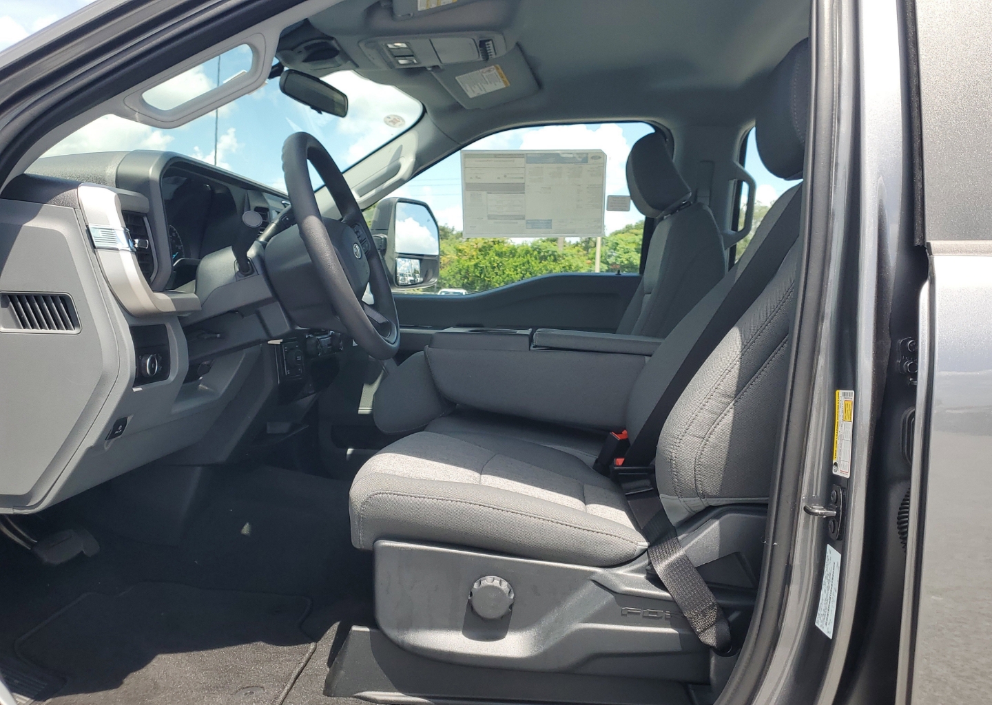 2026 Ford F-250 Super Duty XL - Photo 16