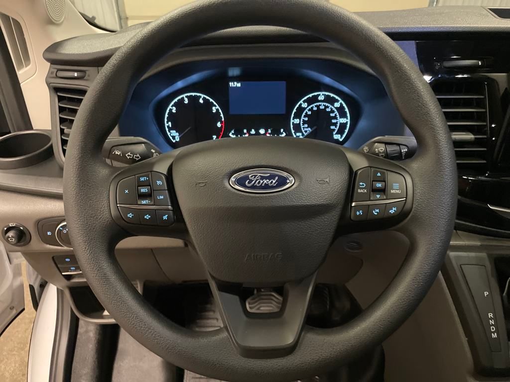 2025 Ford Transit photo 9