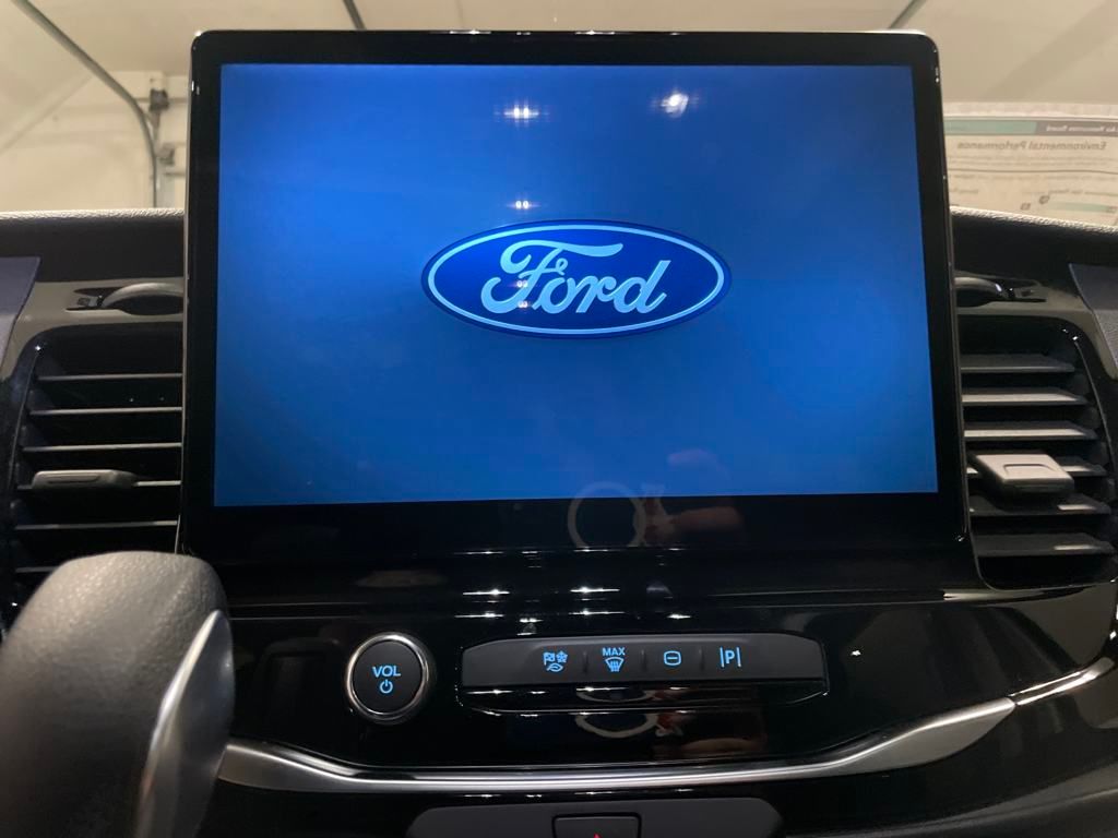 2025 Ford Transit photo 10