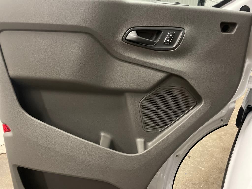 2025 Ford Transit photo 13
