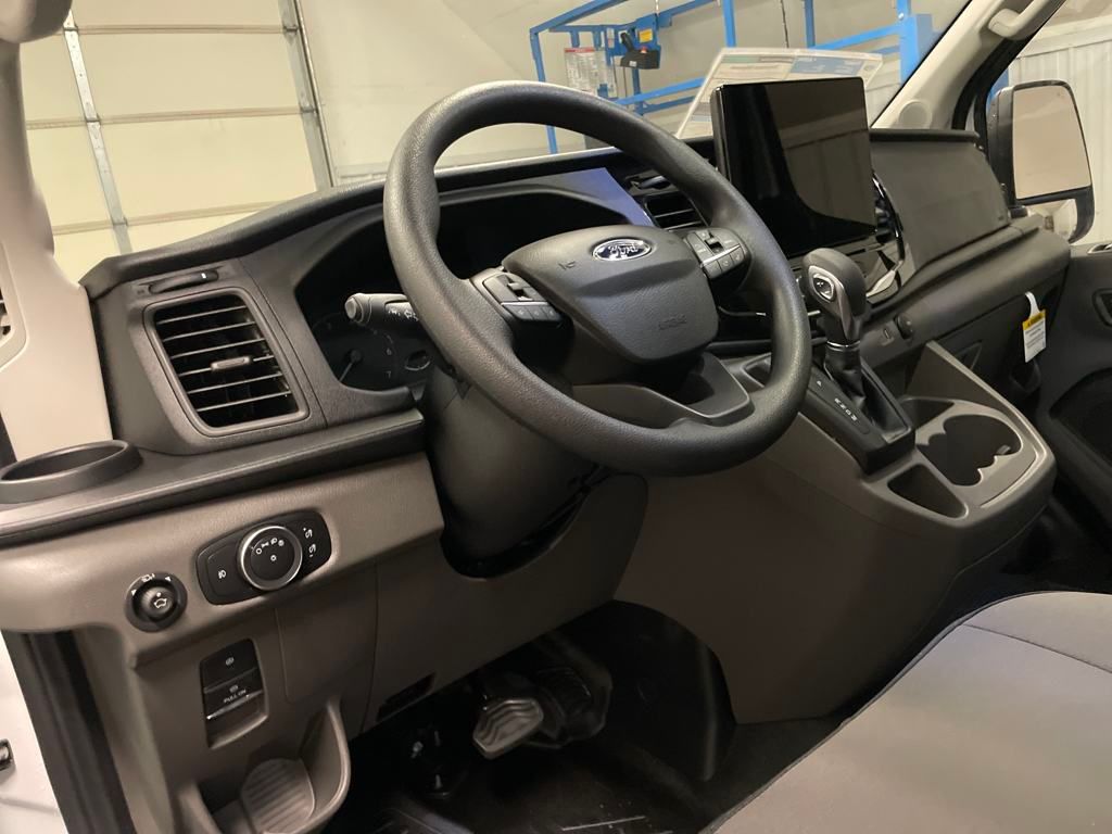 2025 Ford Transit photo 14