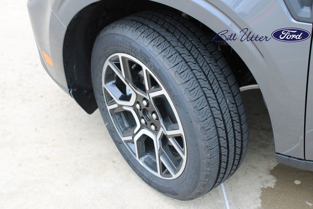 2025 Ford Maverick Lariat photo 5
