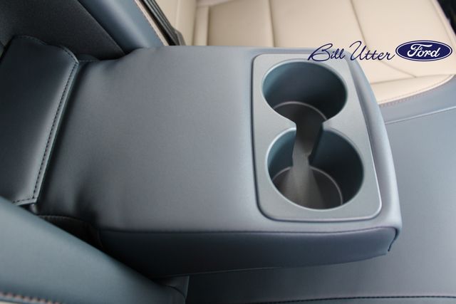 2025 Ford Maverick Lariat photo 10