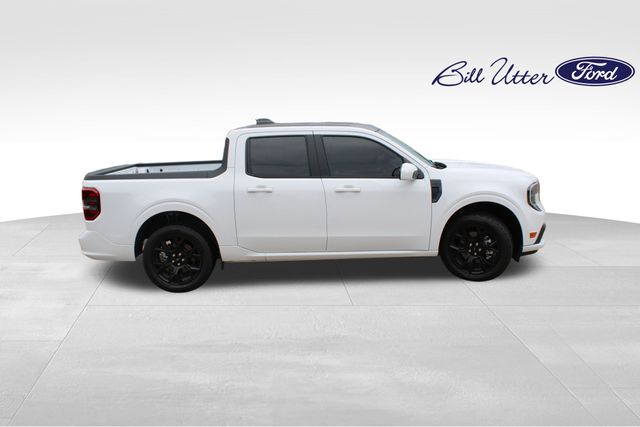 2025 Ford Maverick photo 3