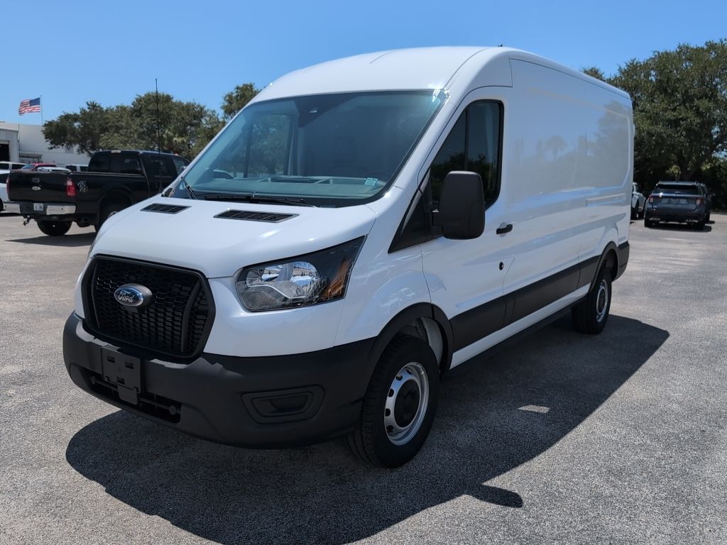 2025 Ford Transit photo 3