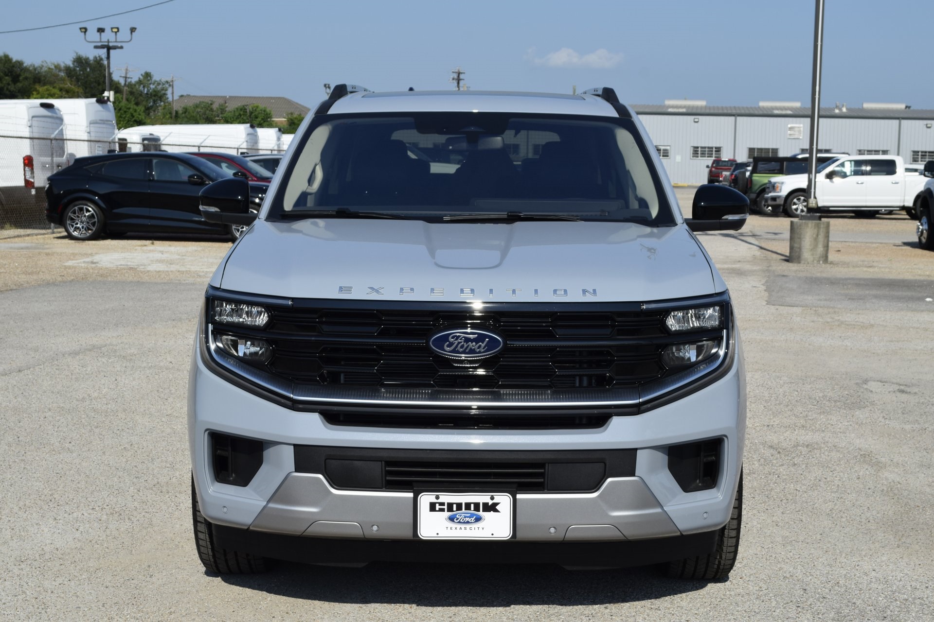 2025 Ford Expedition Platinum photo 27