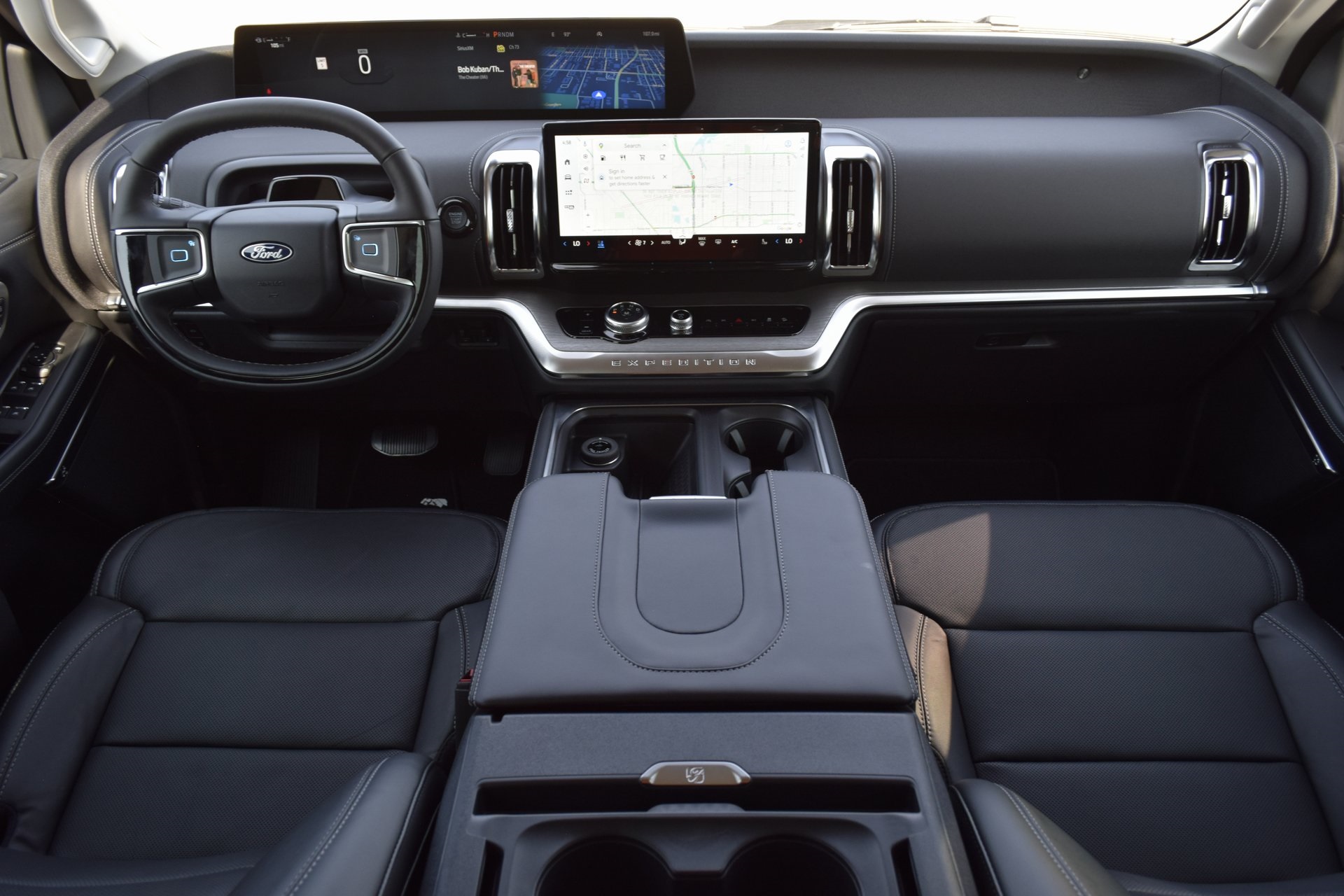 2025 Ford Expedition Platinum photo 4
