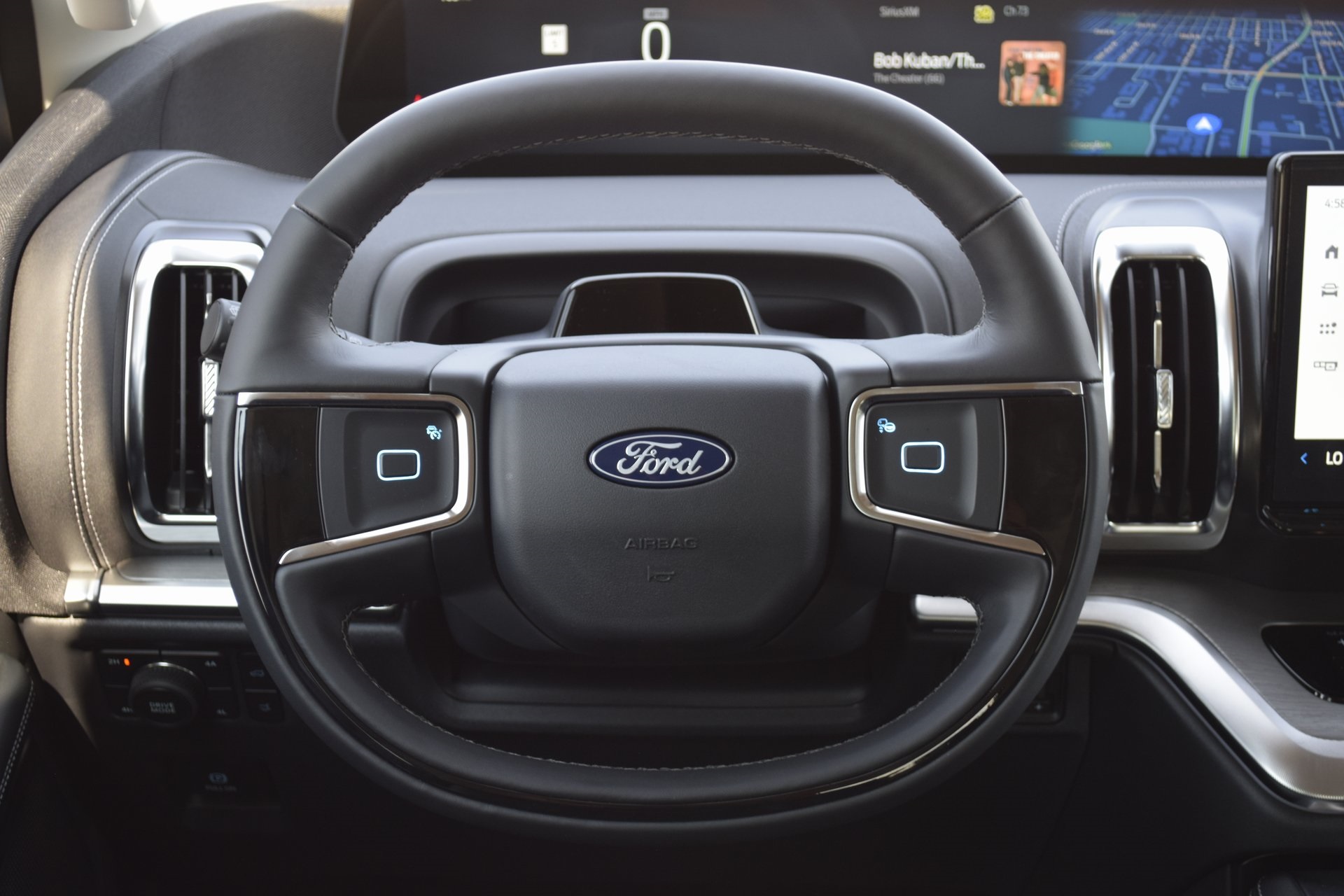 2025 Ford Expedition Platinum photo 5