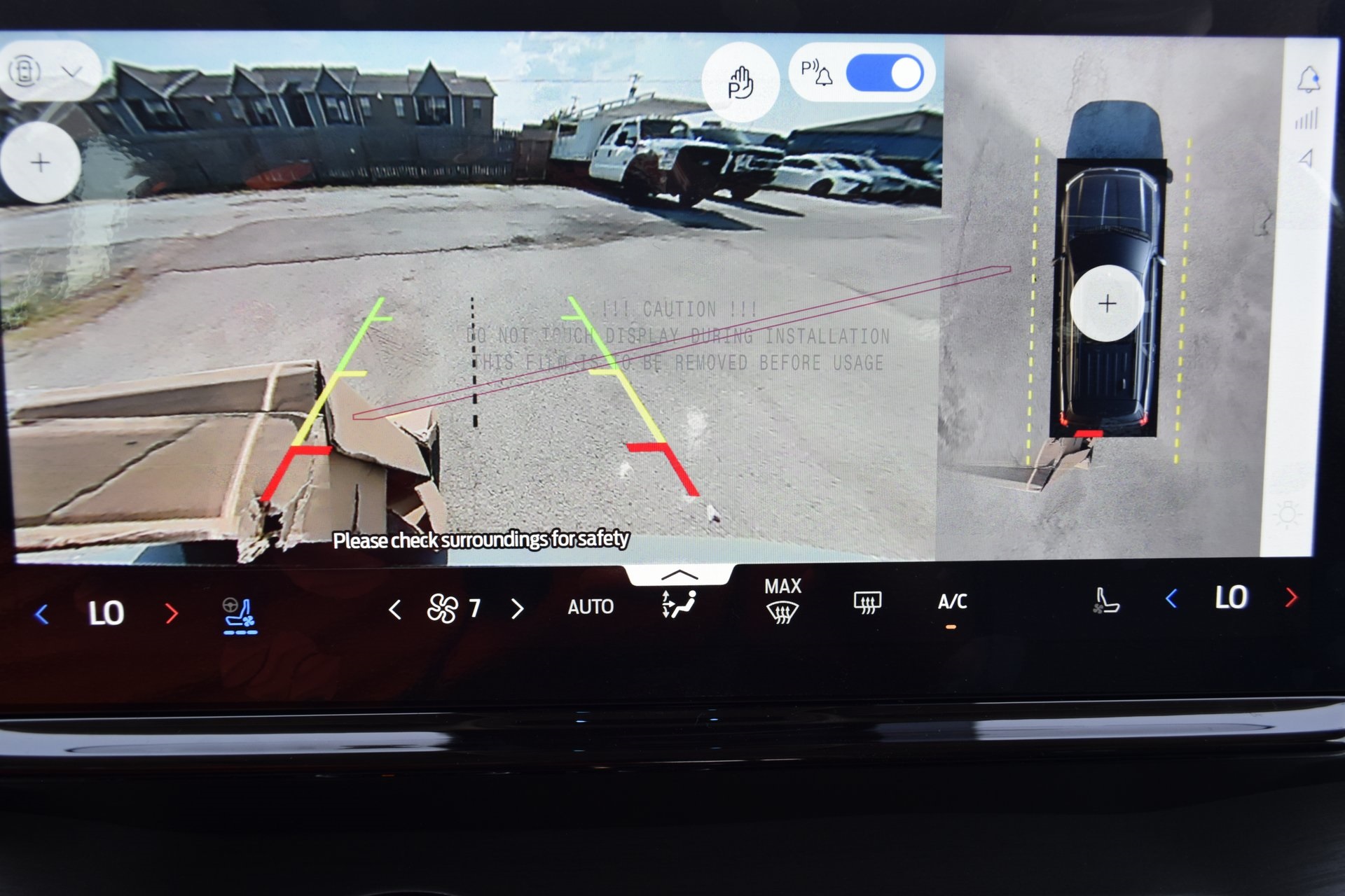 2025 Ford Expedition Platinum photo 10